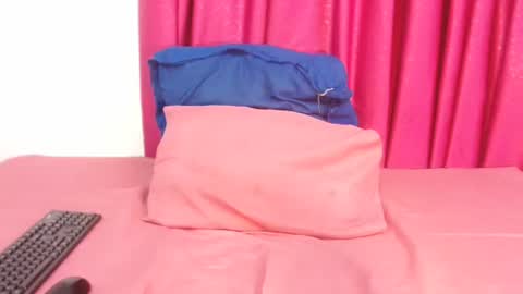 UNIQUEBONY online show from 09.09.25