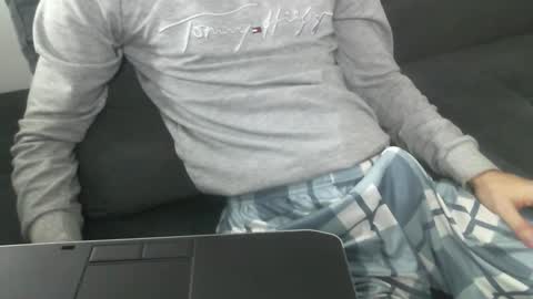 Snapshot of uniqueboy22 chatting on 03.17.26 uniqueboy22 online show from 03.17.26