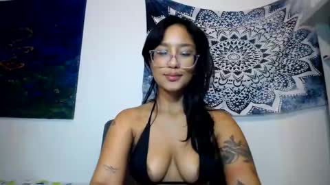 Snapshot of universepsicosis chatting on 02.21.25 Lau online show from 02.21.25