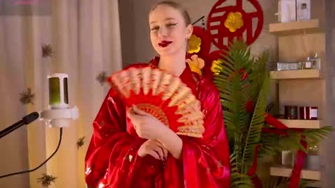 Snapshot of unnabella chatting on 01.28.25 UnnaBella online show from 01.28.25