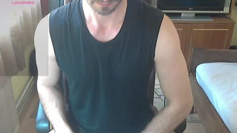 Snapshot of unnamedcock chatting on 04.28.26 unnamedcock online show from 04.28.26