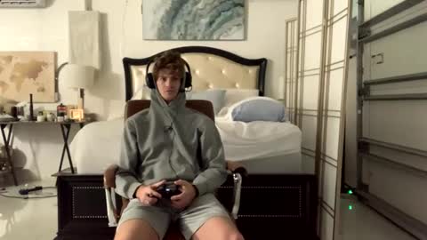 Stepbro online show from 02.08.25