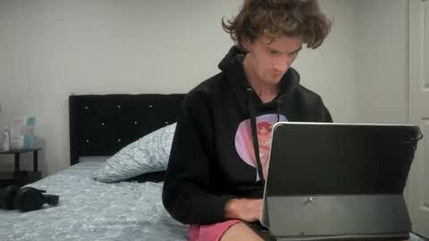 Stepbro online show from 11.23.25