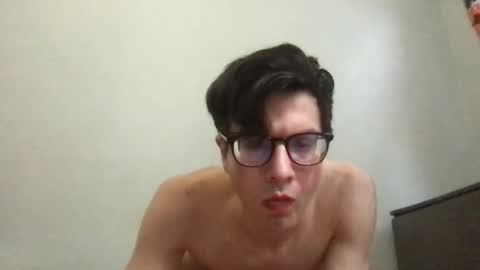 Snapshot of upsetboy chatting on 05.31.26 deaf mute boy online show from 05.31.26