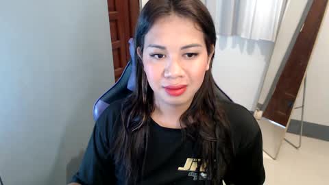 Vee online show from 01.11.25