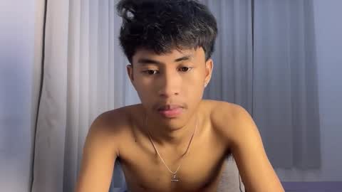 ur_fuckerbttm online show from 11.27.25