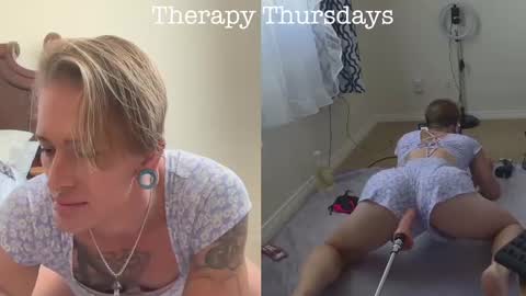 Snapshot of ur_goddess_daylee chatting on 09.11.25 Goddess online show from 09.11.25