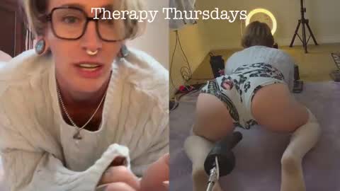 Snapshot of ur_goddess_daylee chatting on 11.20.25 Goddess online show from 11.20.25