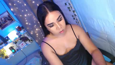 Snapshot of ur_hot_tommiexx chatting on 03.10.26 jennie online show from 03.10.26