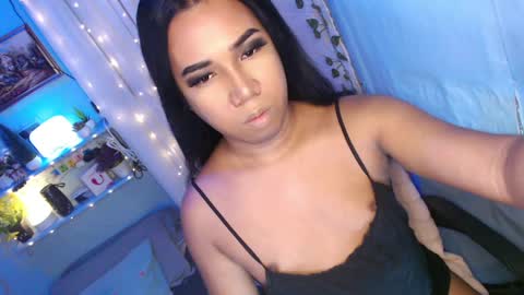 Snapshot of ur_hot_tommiexx chatting on 04.05.26 jennie online show from 04.05.26