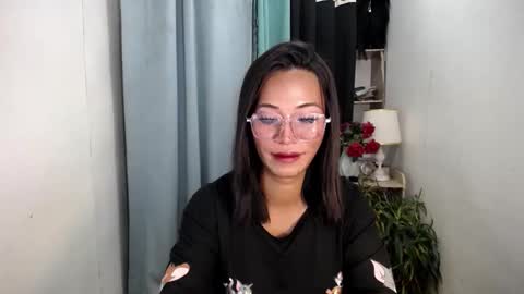 ur_hottest_girl online show from 01.06.26