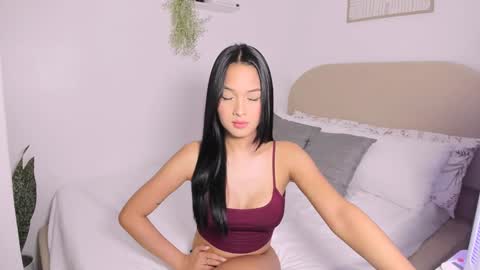 Snapshot of ur_mija_veronica chatting on 02.05.25 Veronica Lodge online show from 02.05.25