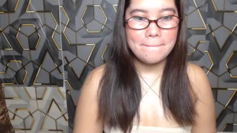 Snapshot of ur_prettychelsie18 chatting on 06.13.26 ur_prettychelsie18 online show from 06.13.26