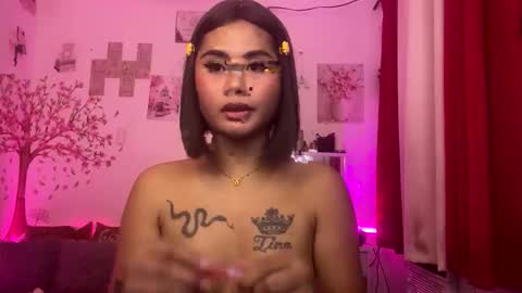 HelloIm  Girly online show from 04.16.26