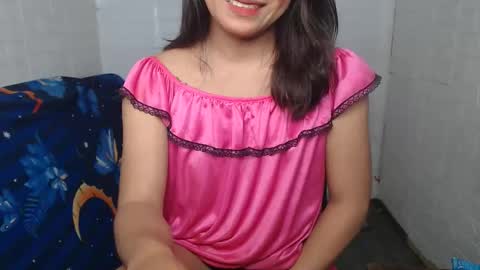 Snapshot of urasian_dreamgirl69 chatting on 11.24.25 bela online show from 11.24.25