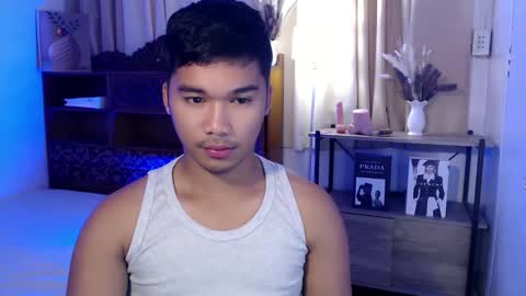 Snapshot of urasian_jpxx chatting on 05.06.26 JAMES online show from 05.06.26