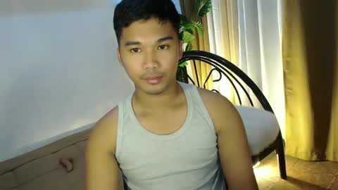 Snapshot of urasian_jpxx chatting on 05.21.26 JAMES online show from 05.21.26