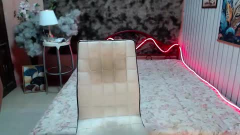 HI WE ARE NATHANIEL AND SEV online show from 01.14.26