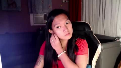 NEWRA  ALLISON online show from 10.01.25