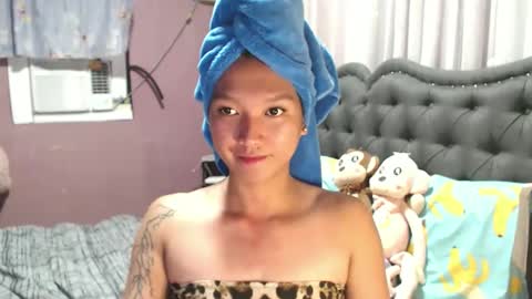 Snapshot of urasian_newra chatting on 05.05.26 NEWRA ALLISON online show from 05.05.26