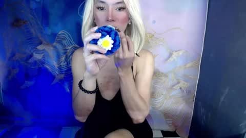 Snapshot of urasian_slut_yana chatting on 02.26.26 yana online show from 02.26.26