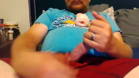 Snapshot of urbigfun chatting on 11.13.25 YBF online show from 11.13.25