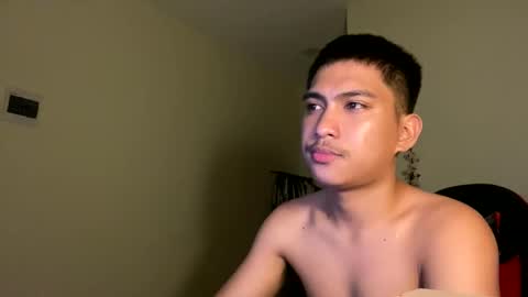 Snapshot of urcuteguy_jhonx chatting on 02.26.26 Dannie online show from 02.26.26