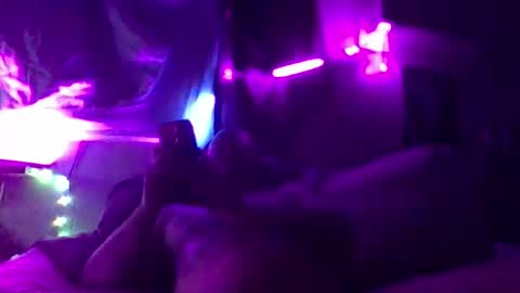 urdaddy875867 online show from 11.03.25