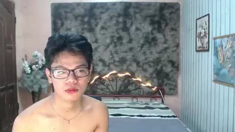 urdreamboy_doms online show from 08.02.26