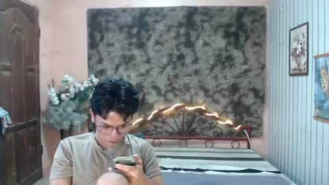 urdreamboy_doms online show from 08.09.26