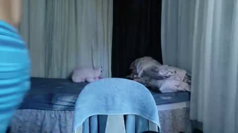 Snapshot of urdreamgirlpinay chatting on 04.09.26 take me to your place online show from 04.09.26