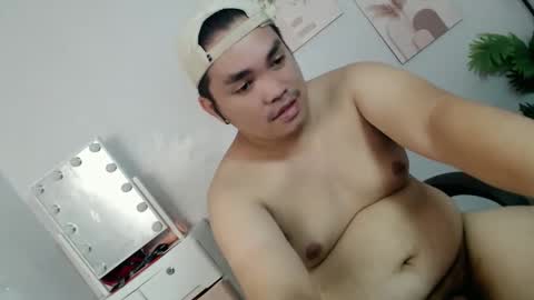 Snapshot of ure_fattytoy143 chatting on 06.05.26 ure_fattytoy143 online show from 06.05.26