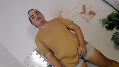 Snapshot of ure_fattytoy143 chatting on 06.21.26 ure_fattytoy143 online show from 06.21.26