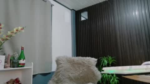 Snapshot of urfave_bbgirl chatting on 11.28.25 urfave_bbgirl online show from 11.28.25