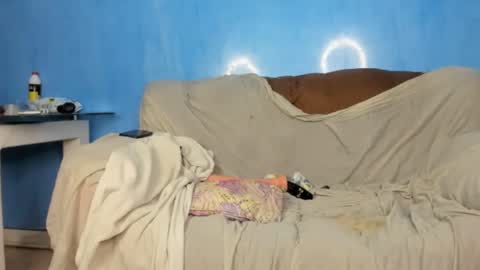 Snapshot of urfavoriteboy96 chatting on 09.12.25 Andres Jordi online show from 09.12.25