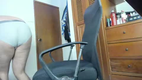 Snapshot of urfavoriteboy96 chatting on 06.28.26 Andres Jordi online show from 06.28.26