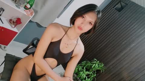 Snapshot of urfavouriteaddiction chatting on 02.21.26 Rianne online show from 02.21.26