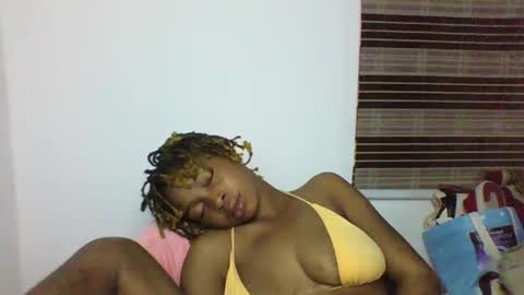 urflirtydoll online show from 10.05.25