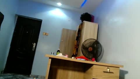 Snapshot of urflirtydoll chatting on 06.10.26 urflirtydoll online show from 06.10.26