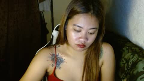 Snapshot of urfynestasian chatting on 12.11.24 urfynestasian online show from 12.11.24