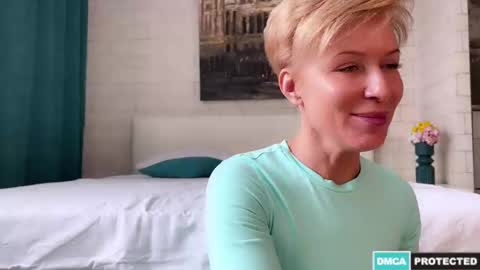 Jenny online show from 02.08.25