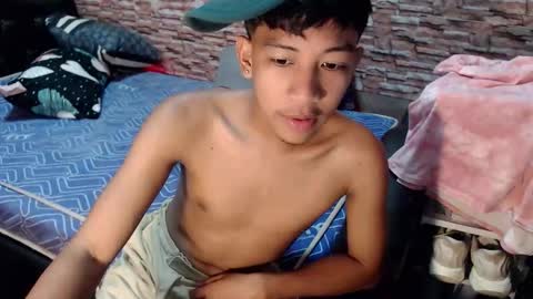 urhardfucker_joseph online show from 03.20.26