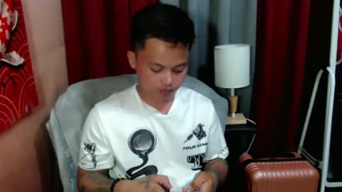 Snapshot of urhot_fucker13 chatting on 02.10.25 JUST CALL MY NAME jayrus online show from 02.10.25