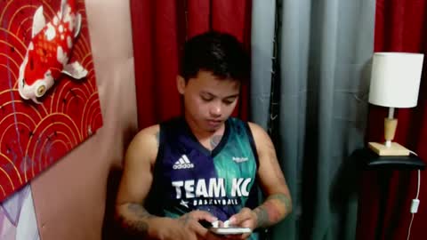 Snapshot of urhot_fucker13 chatting on 02.22.25 JUST CALL MY NAME jayrus online show from 02.22.25