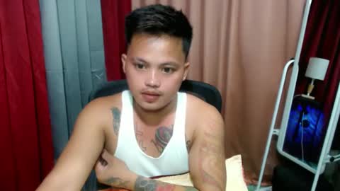 Snapshot of urhot_fucker13 chatting on 03.09.25 JUST CALL MY NAME jayrus online show from 03.09.25