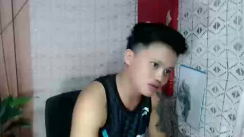 Snapshot of urhot_fucker13 chatting on 09.24.25 JUST CALL MY NAME jayrus online show from 09.24.25