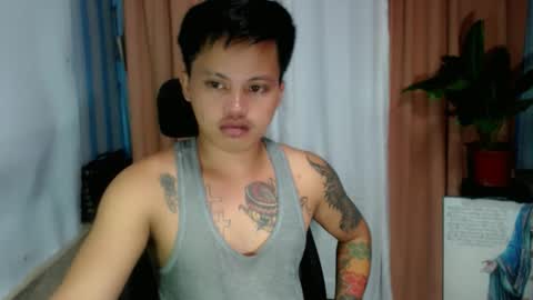 Snapshot of urhot_fucker13 chatting on 10.04.25 JUST CALL MY NAME jayrus online show from 10.04.25