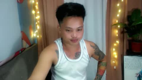 Snapshot of urhot_fucker13 chatting on 10.16.25 JUST CALL MY NAME jayrus online show from 10.16.25