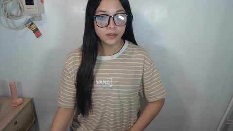 Snapshot of urhotangela chatting on 02.06.26 urhotangela online show from 02.06.26