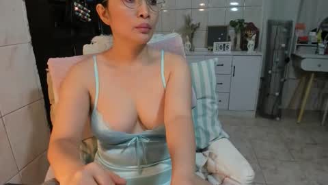 urhotmistress02 online show from 05.05.26